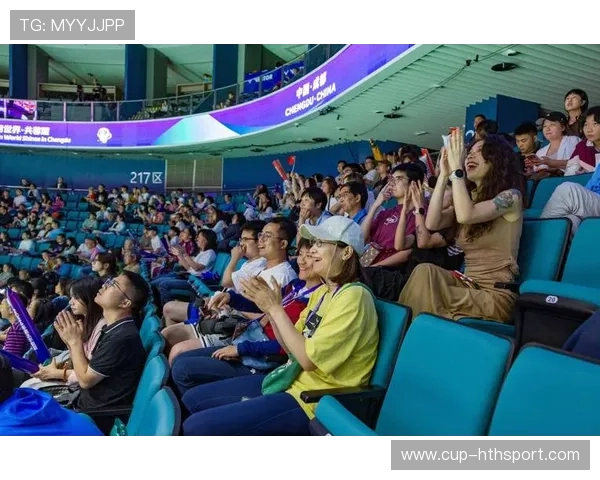 球迷公开抗议，俱乐部形象与票务受考验
